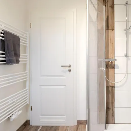 Neu Seit 2023 No 3 Friesenhuus *